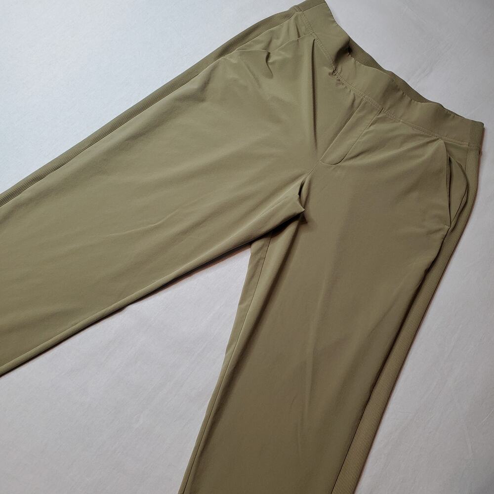 Athleta Womens Size 12 Brooklyn Ankle Pant Lightweight Travel Pants Green 198671